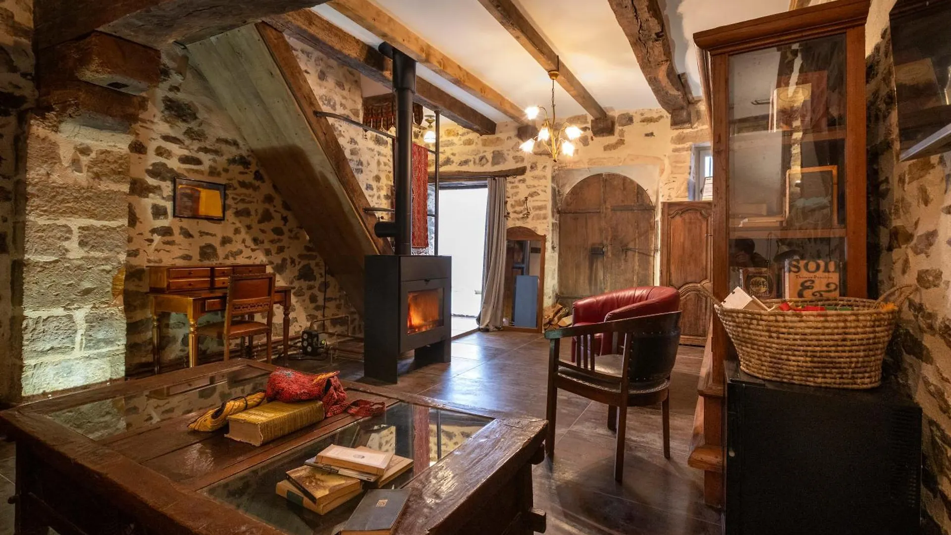 Maison D'Or-Vert : Atelier Of Medieval Goldsmith Villefranche-de-Rouergue